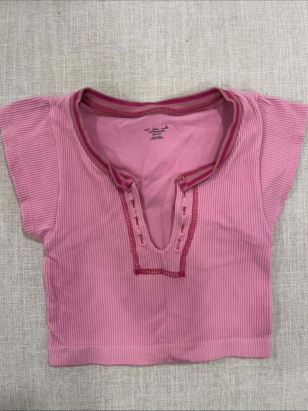 Urban Outfitters Pink Ribbed Split-Neck Crop Top